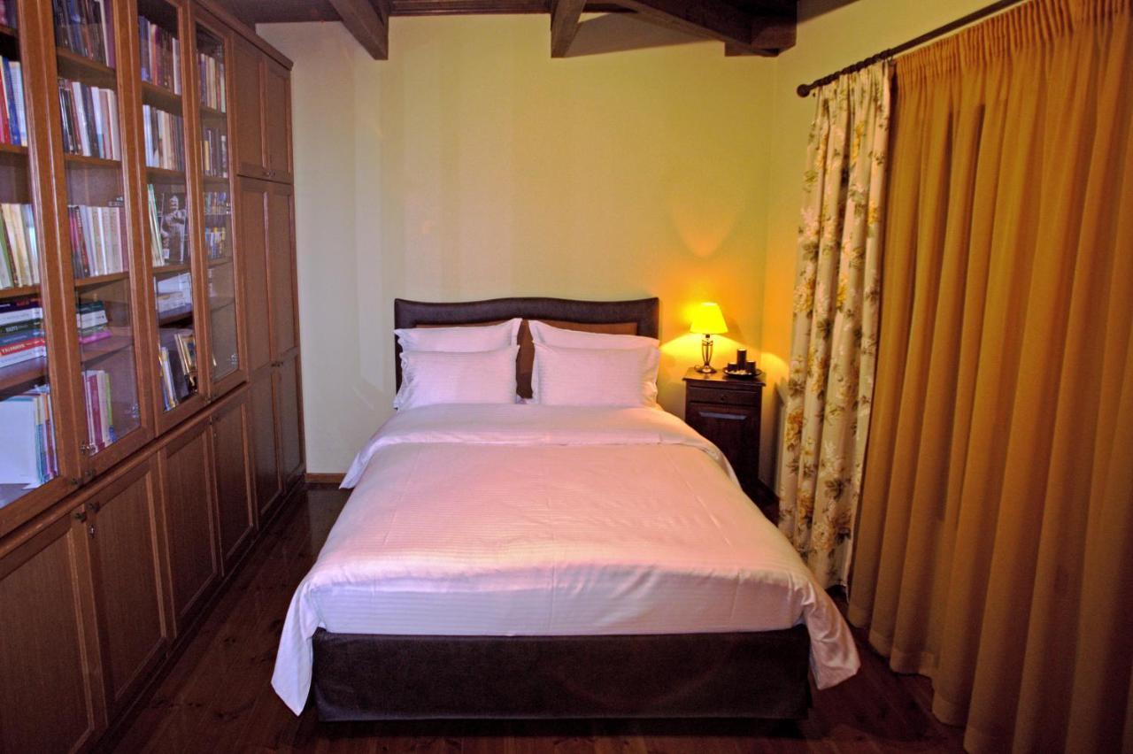 Wood And Stone Villa อิโออันนินา ภายนอก รูปภาพ